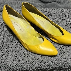Vintage Caressa Yellow Pumps